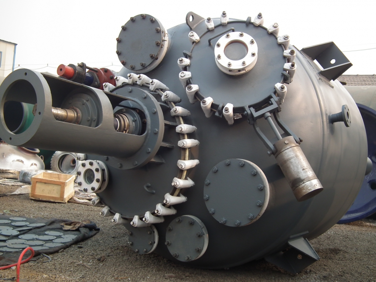 搪瓷反應罐催化劑的添加(圖1) 搪瓷反應罐